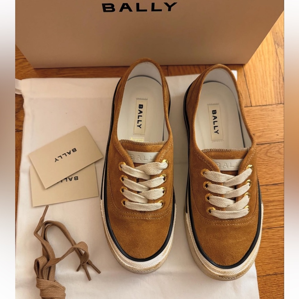 New-BALLY 
Lyder Low-Top Suede Sneakers